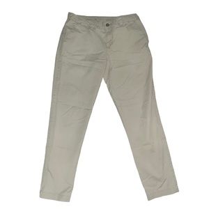 Khakis by Gap Broken In Straight Cotton Spandex Size 6 Womens Slacks